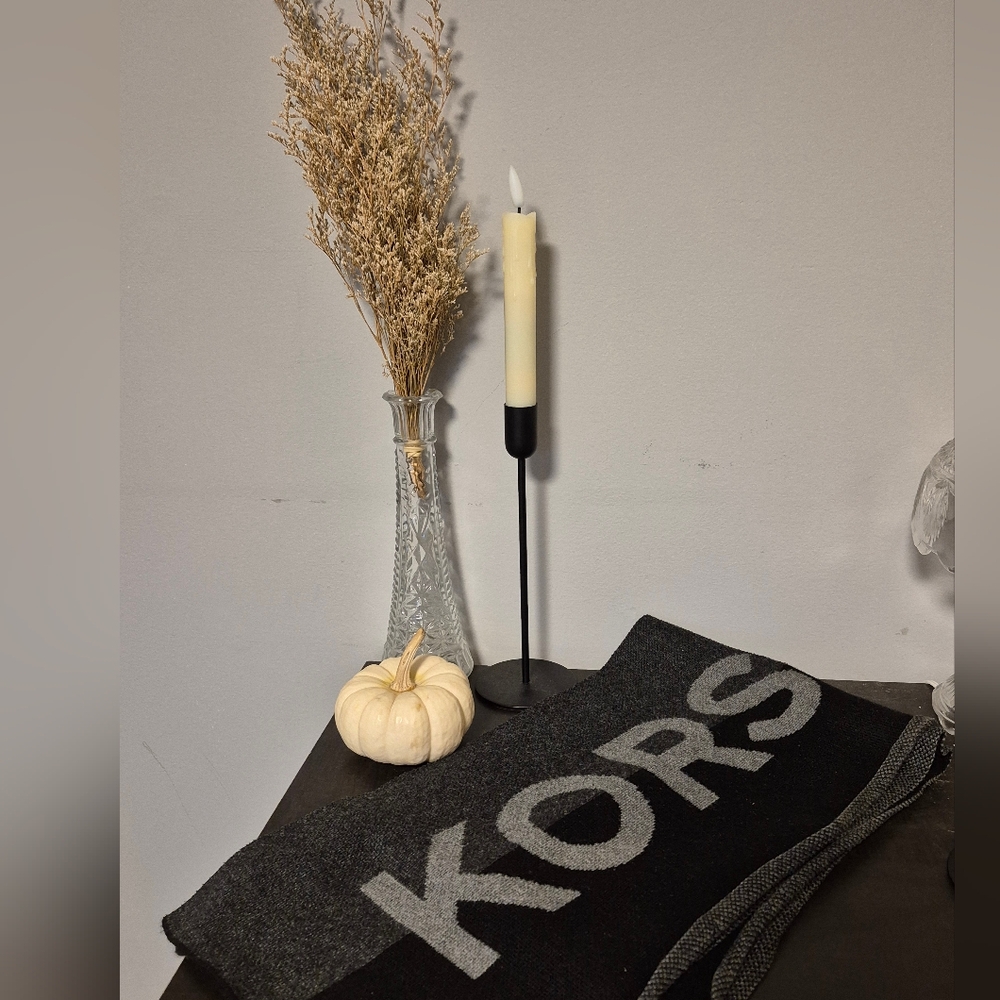 Michael Kors Black and Gray Scarf